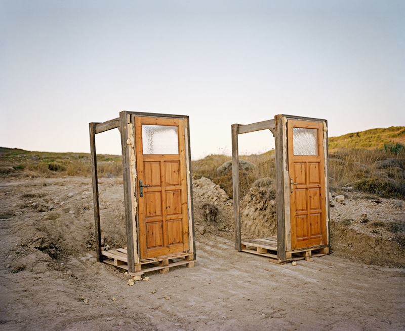 Behind Closed Doors, 2012 / Hepimiz Biliyoruz / Civan Özkanoğlu